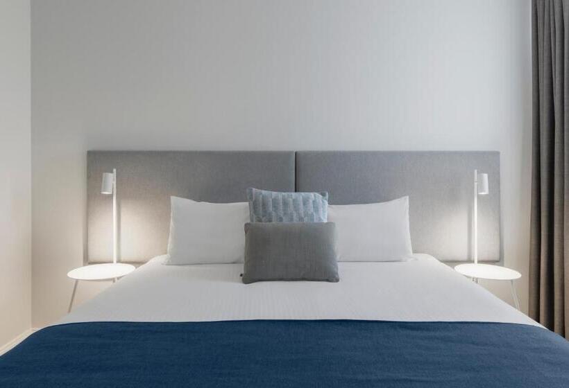 اتاق استاندارد, Quest Portland