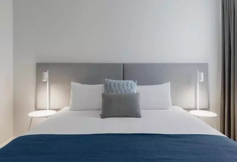 اتاق استاندارد, Quest Portland