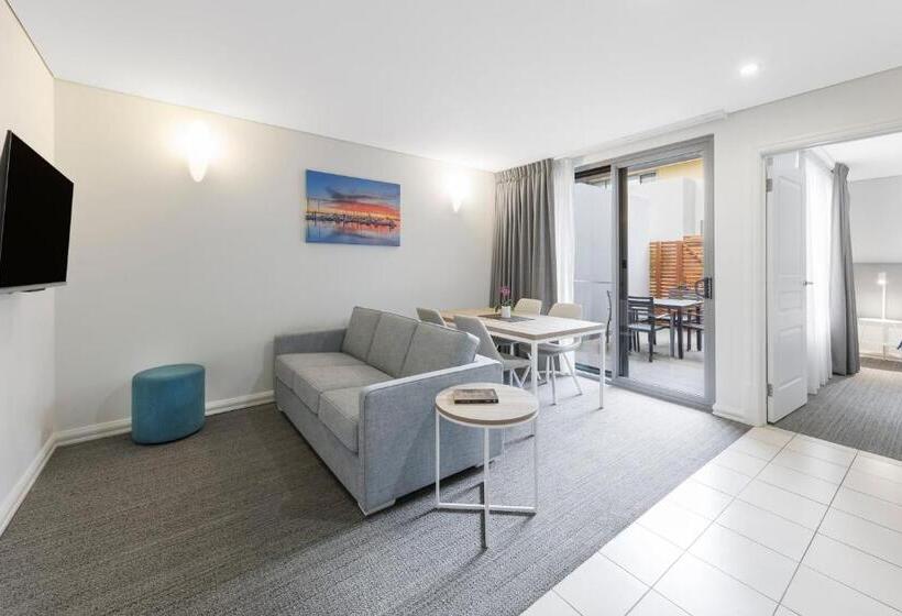 آپارتمان 2 خوابه, Quest Portland