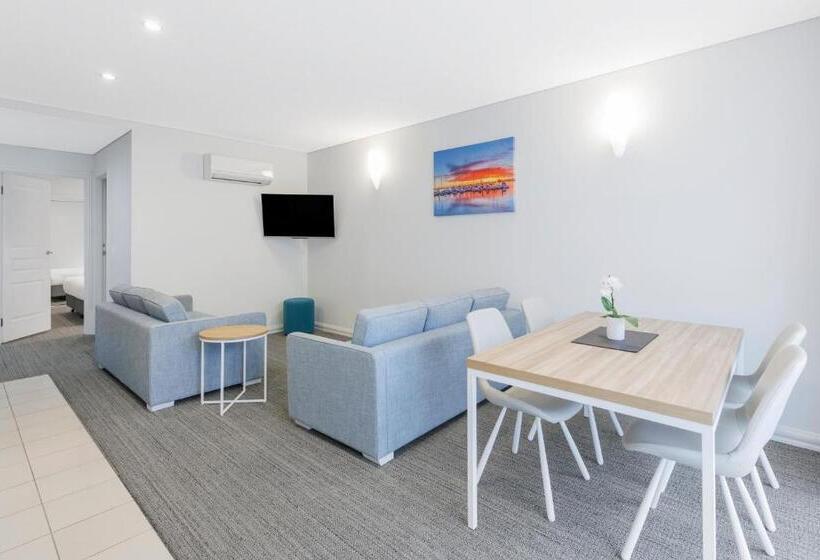 آپارتمان 2 خوابه, Quest Portland