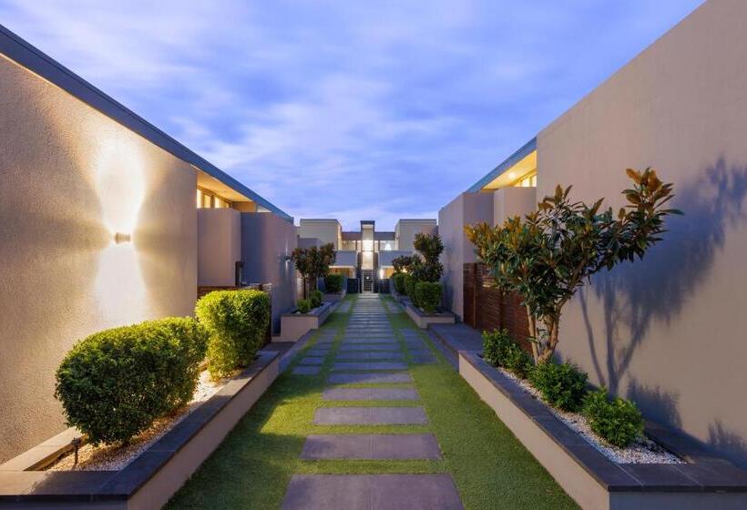 آپارتمان 3 خوابه, Quest Portland