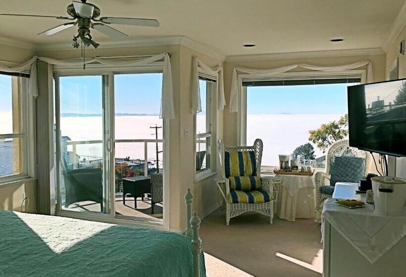 Standard Szoba King Size Bed, Star Of The Sea Guest House