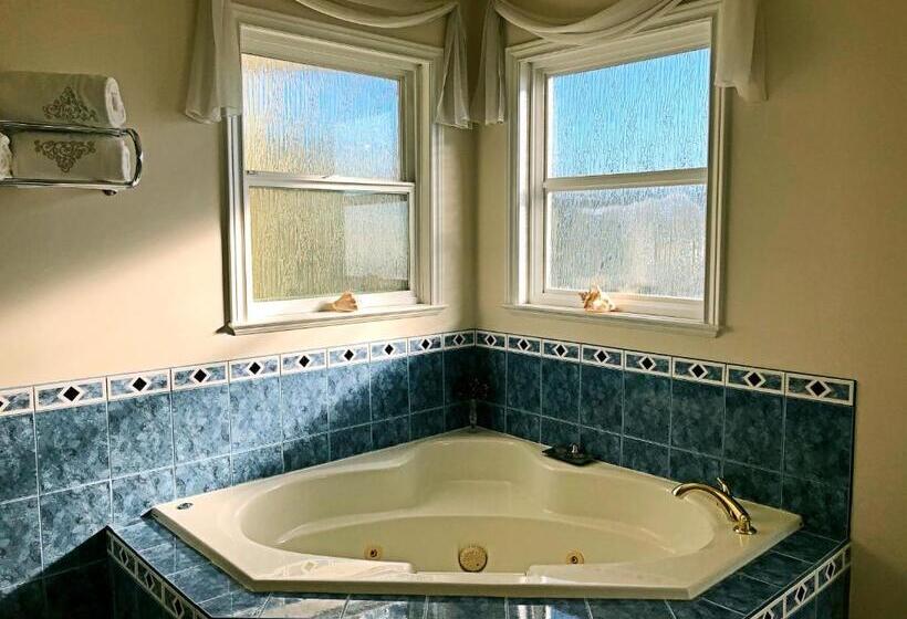 Standard Szoba King Size Bed, Star Of The Sea Guest House