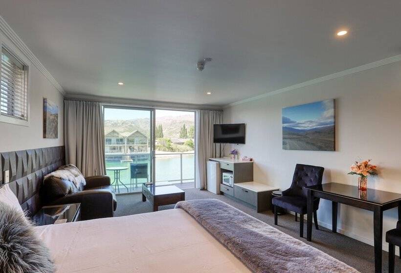 استودیوی استاندارد, Marsden Lake Resort Central Otago