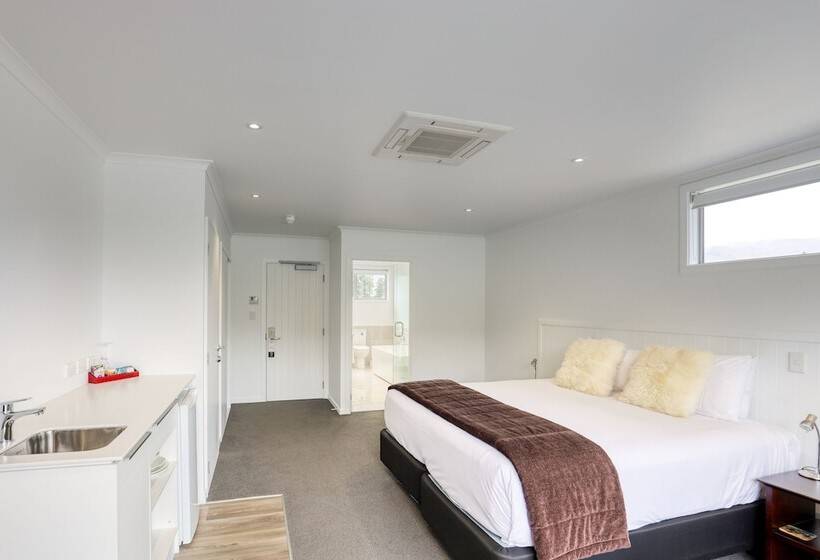 استودیوی سوپریور, Marsden Lake Resort Central Otago