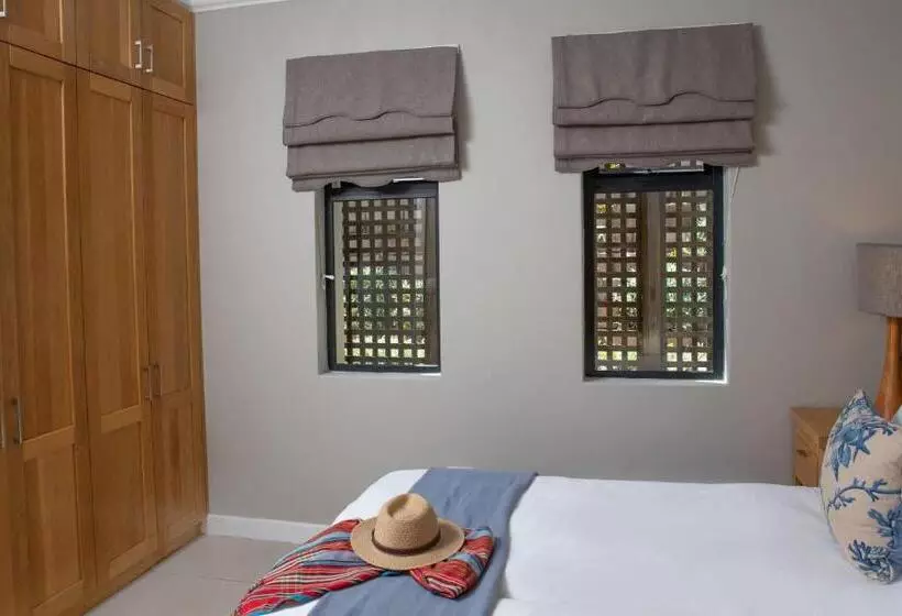 ツーベッドルーム　ヴィラ, Brenton Haven Beachfront Resort
