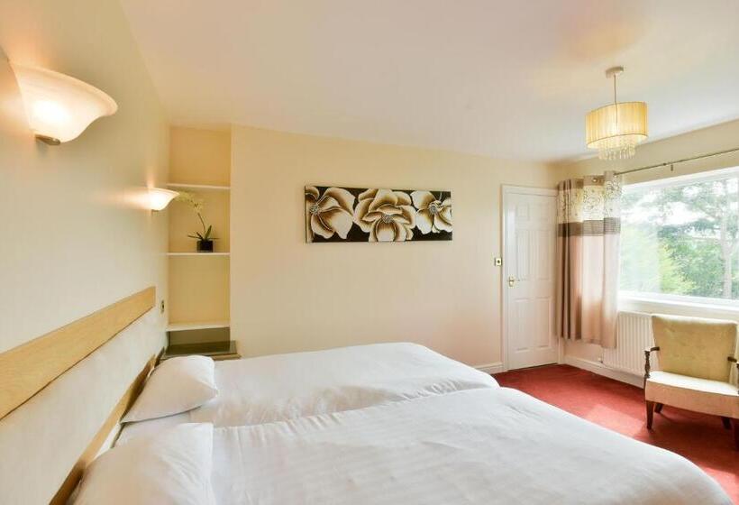 Апартаменты 1 Спальня, Edenhall Country