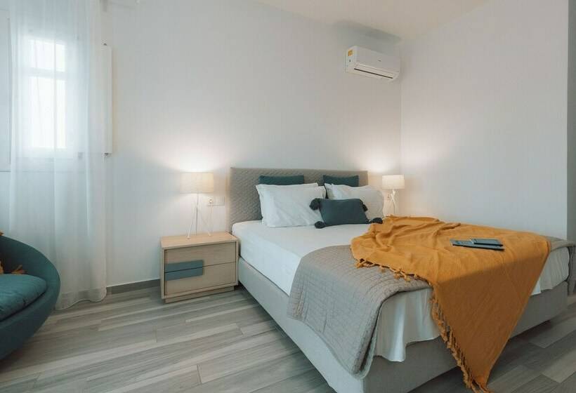 Стандартный Номер Нижний Этаж, En Milo