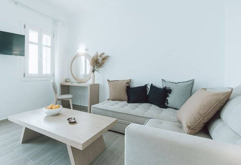 Полулюкс Вид на Море, En Milo