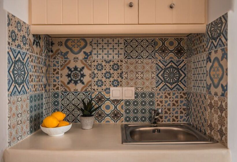 Полулюкс Вид на Море, En Milo