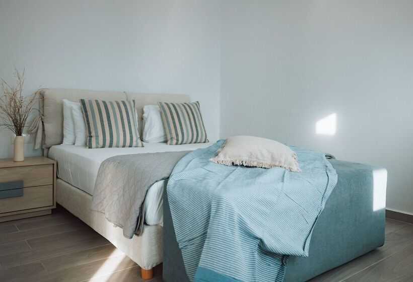 Полулюкс Вид на Море, En Milo