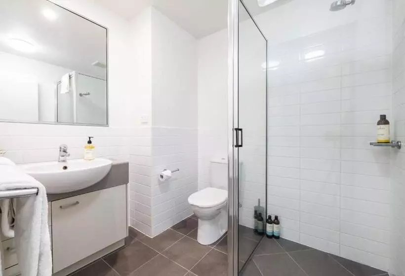 استودیوی استاندارد, Aligned Corporate Residences Mackay