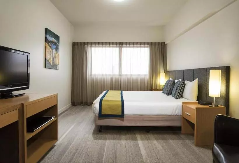 استودیوی استاندارد, Aligned Corporate Residences Mackay