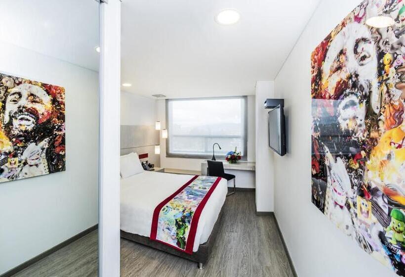 标准间, Black Tower Premium