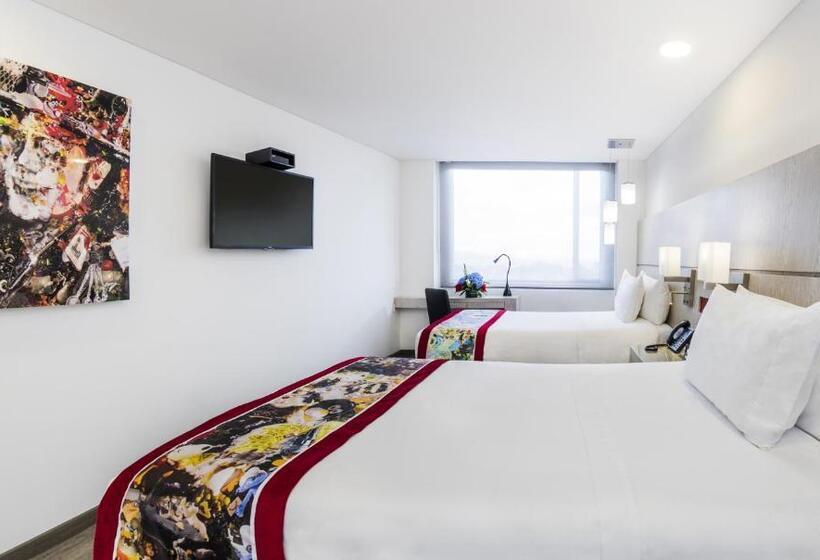 标准间, Black Tower Premium