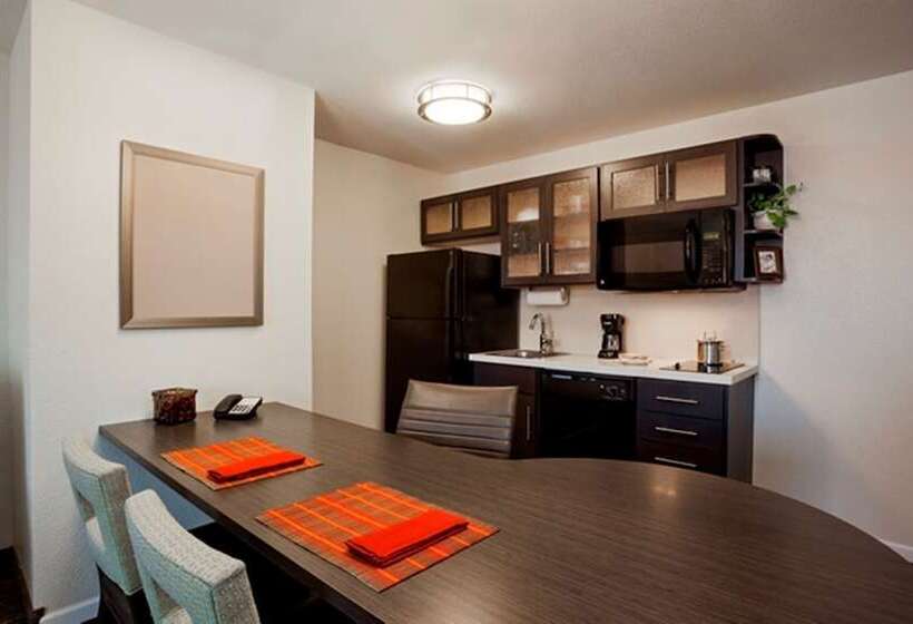 장애인을 위한 스위트, Candlewood Suites Morgantown Univ West Virginia, An Ihg