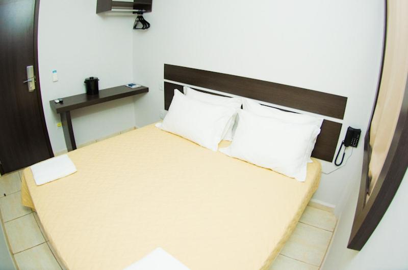 标准间, Samba Três Lagoas