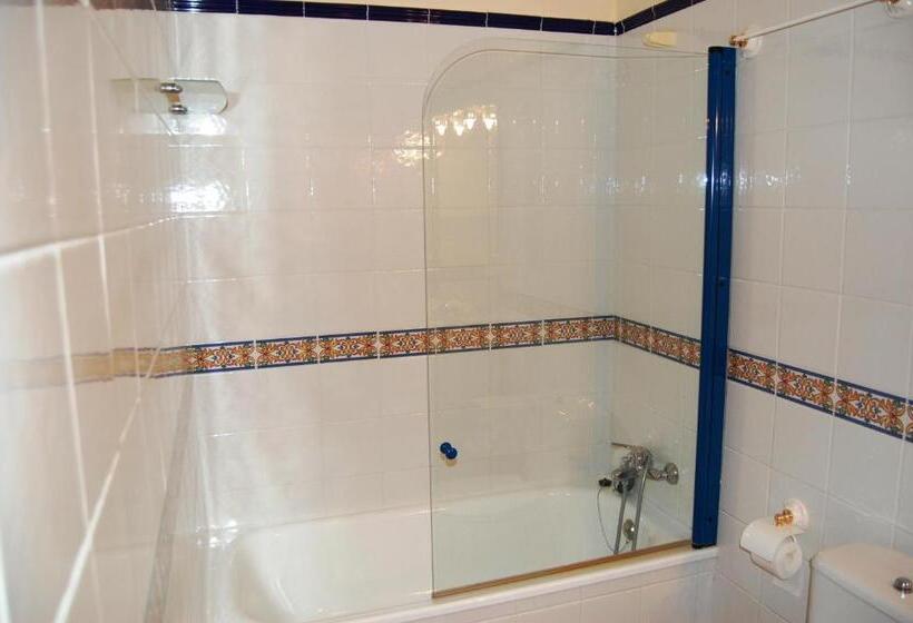 اتاق استاندارد, El Cortijo De Daimiel