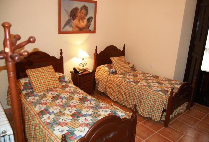 اتاق استاندارد, El Cortijo De Daimiel