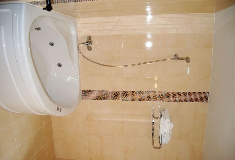 سوییت, El Cortijo De Daimiel