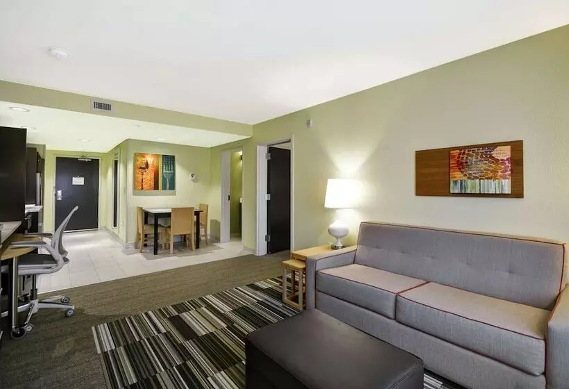スイート, Home2 Suites By Hilton Little Rock West