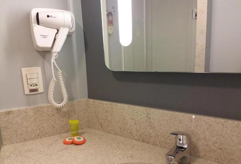 침실 1개 아파트, Ibis Styles Porto Alegre Centro  5 Minutos Da Rodoviária E Do Moinhos De Vento