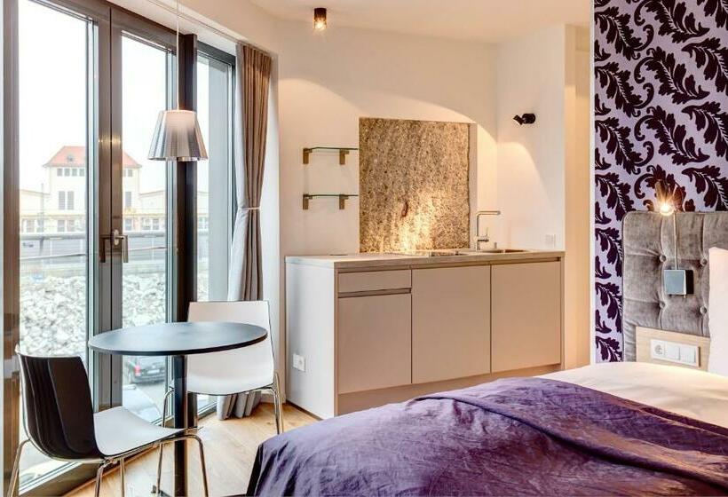 Estudio Estándar, Im Bunker