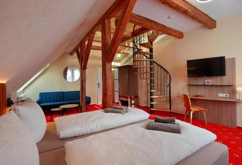 جناح جونيور, Landhotel & Brauhaus Prignitzer Hof