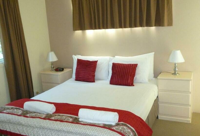 バルコニー付２ベッドルームアパートメント, Le Lavandou Apartments