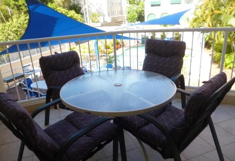 2 Bedroom Family Apartment with Balcony, Le Lavandou Apartments