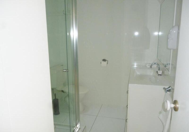 דירת שני חדרים, Le Lavandou Apartments