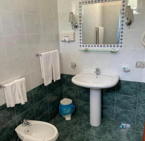 Номер Стандарт Трехместный, Miramare Garzia