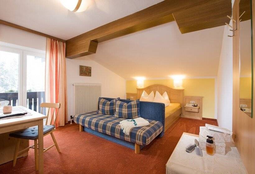 Номер Стандарт Вид на Горы, Pension St.leonhard