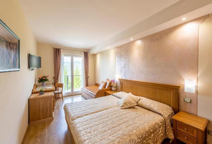 غرفة قياسية ذات إطلالة, Pineta Campi