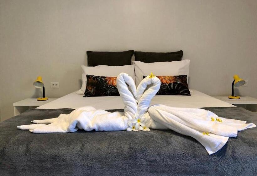 带阳台套房, Pousada Das Oliveiras