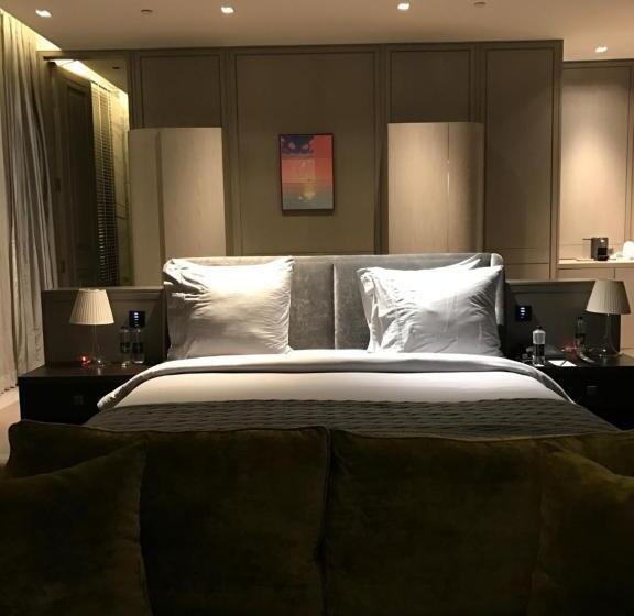 ジュニアスイート, Roseate House New Delhi