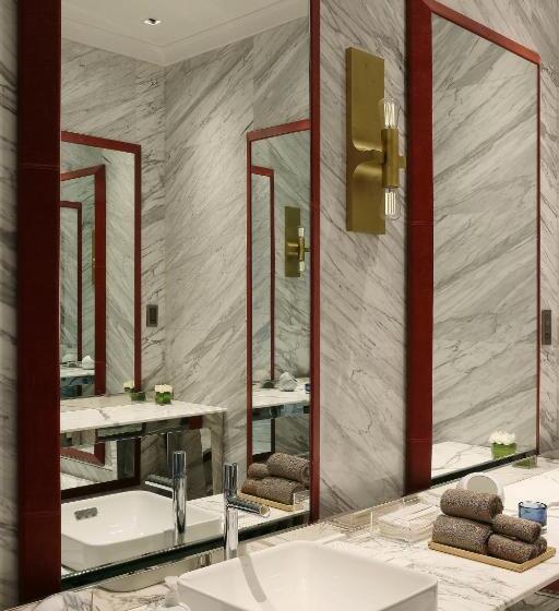 总统套房, Roseate House New Delhi