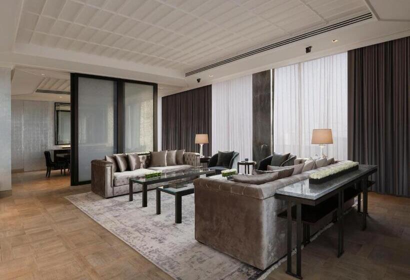 总统套房, Roseate House New Delhi