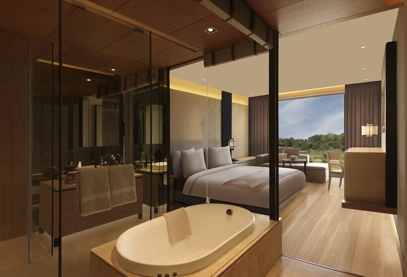 اتاق کلاب, Roseate House New Delhi