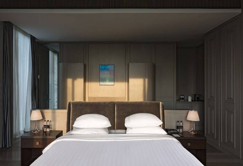 سوییت اجرایی, Roseate House New Delhi