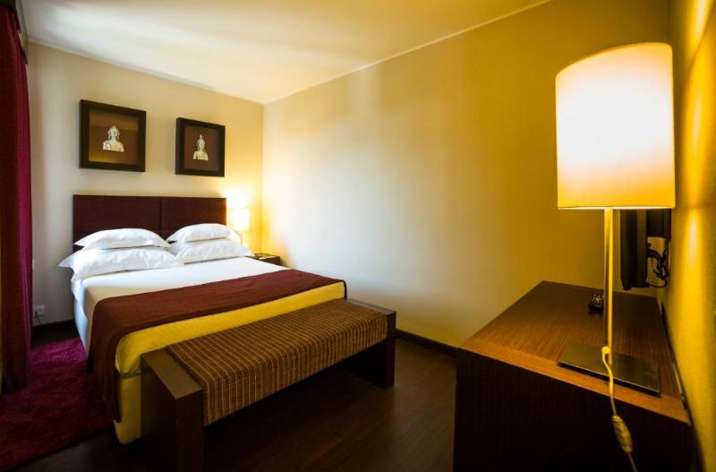 高级客房, Roseate House New Delhi