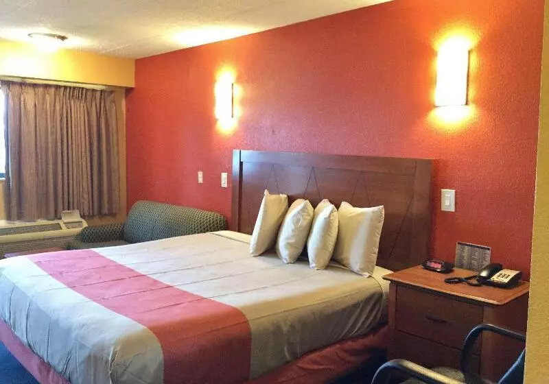 اتاق کلاب, Roseate House New Delhi