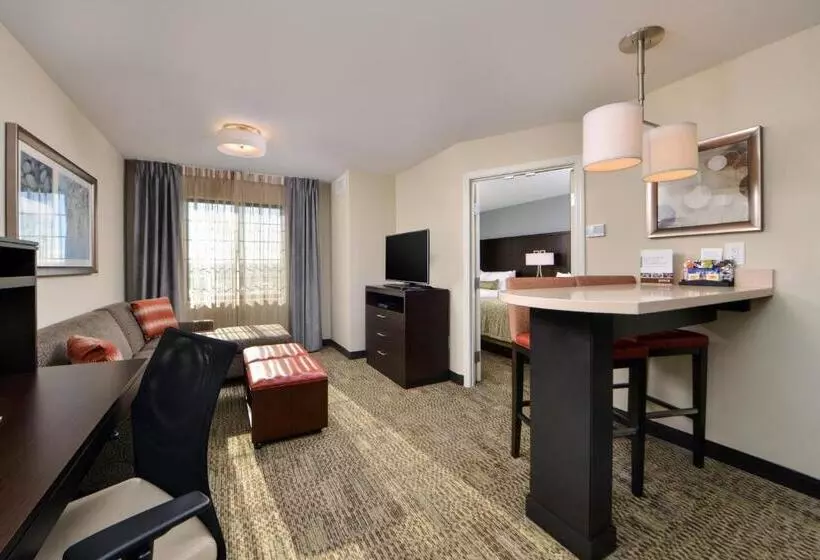 スイート, Staybridge Suites Rochester, An Ihg