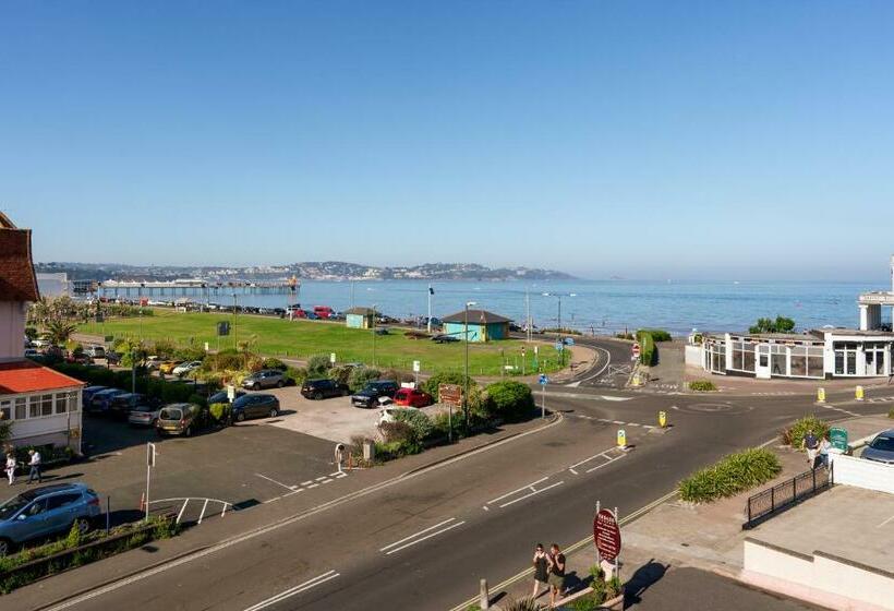 جناح جونيور مطلّ علي البحر, Torland Seafront Hotel   Free Parking, Wi Fi, All Rooms En Suite