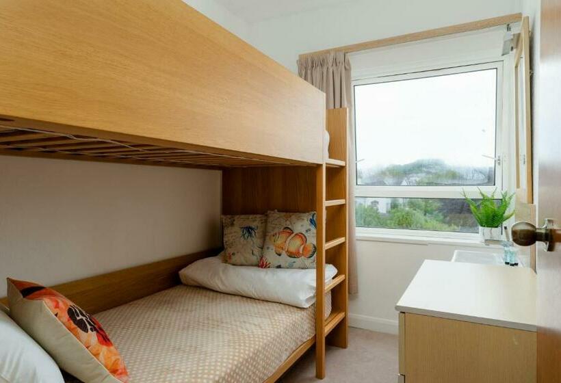 جناح جونيور مطلّ علي البحر, Torland Seafront Hotel   Free Parking, Wi Fi, All Rooms En Suite