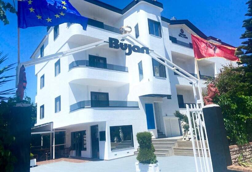 اتاق استاندارد سه تخته با بالکن, Vip Bujari Ksamil