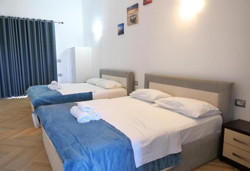 سوییت جونیور با چشم‌انداز دریا, Vip Bujari Ksamil