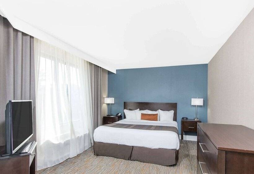 סוויטה מותאמת לאדם עם מוגבלויות, Wingate By Wyndham Niagara Falls