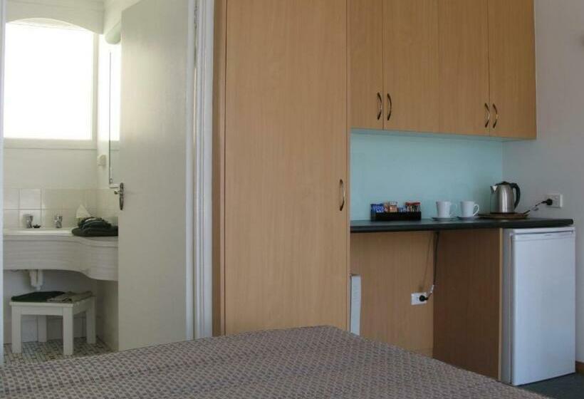 스탠다드 룸, Barclay Motor Inn