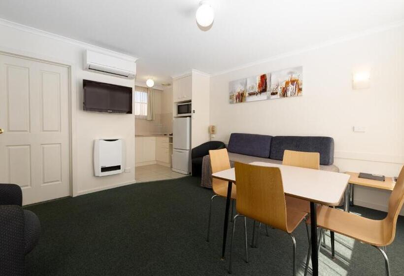 شقة عائلية غرفتين نوم, Barclay Motor Inn